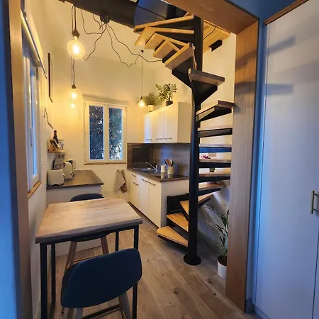 Le Petit Montmartre Chic Centre 아파트